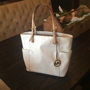 Michael Kors Jet Set White Patent Leather Handbag